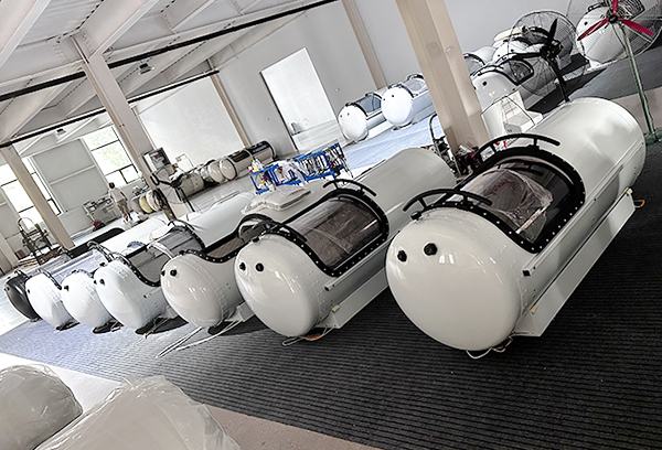 HBOT 2.0ATA  Adjustable  Hard  Lying Hyperbaric Chamber