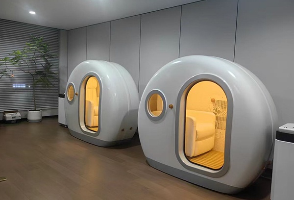 1.9ATA  Ultra Hard Shell Hyperbaric Oxygen Chamber